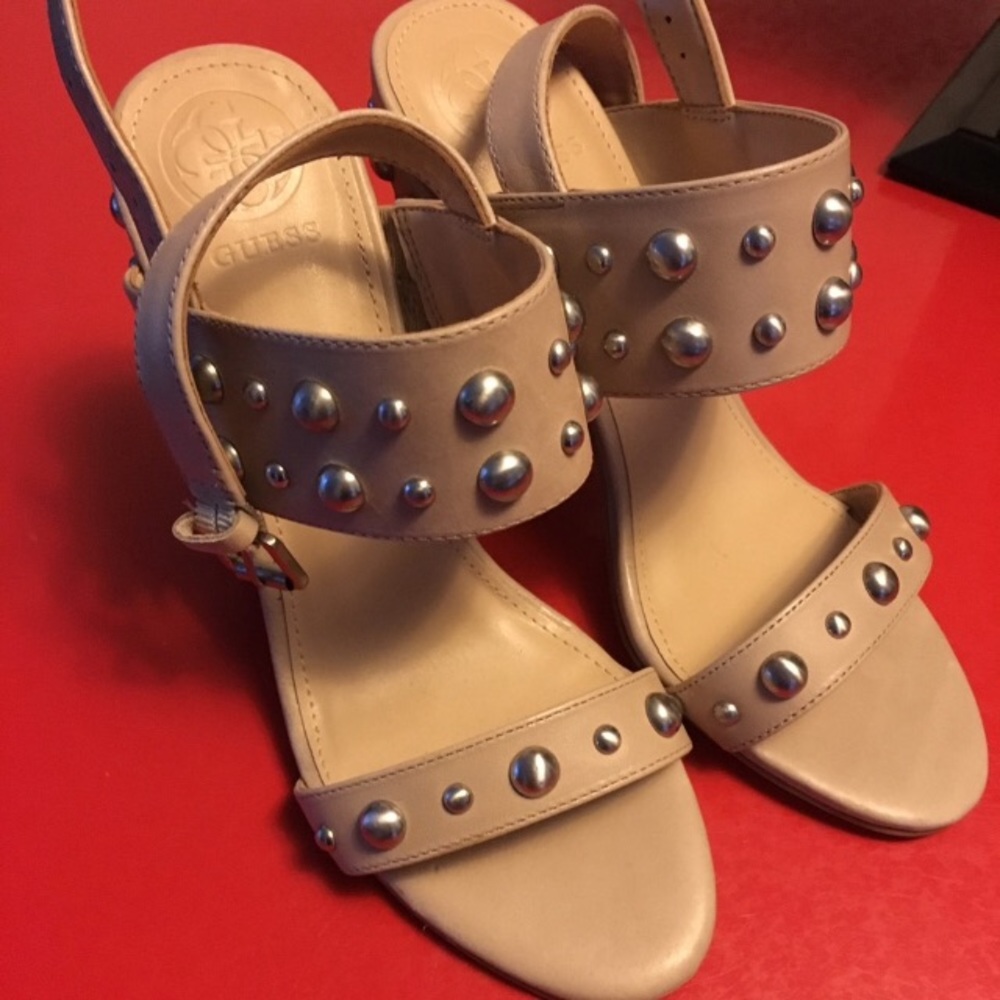 NWOT Guess Leather Studded Sandals